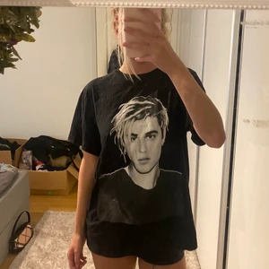 Bieber T-shirt  - Bra skick  