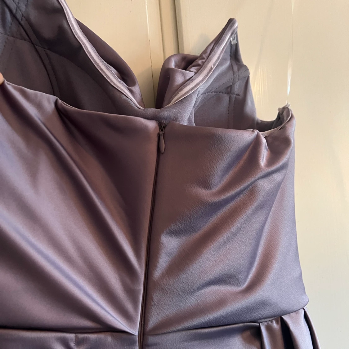 Lila balklänning  - 91