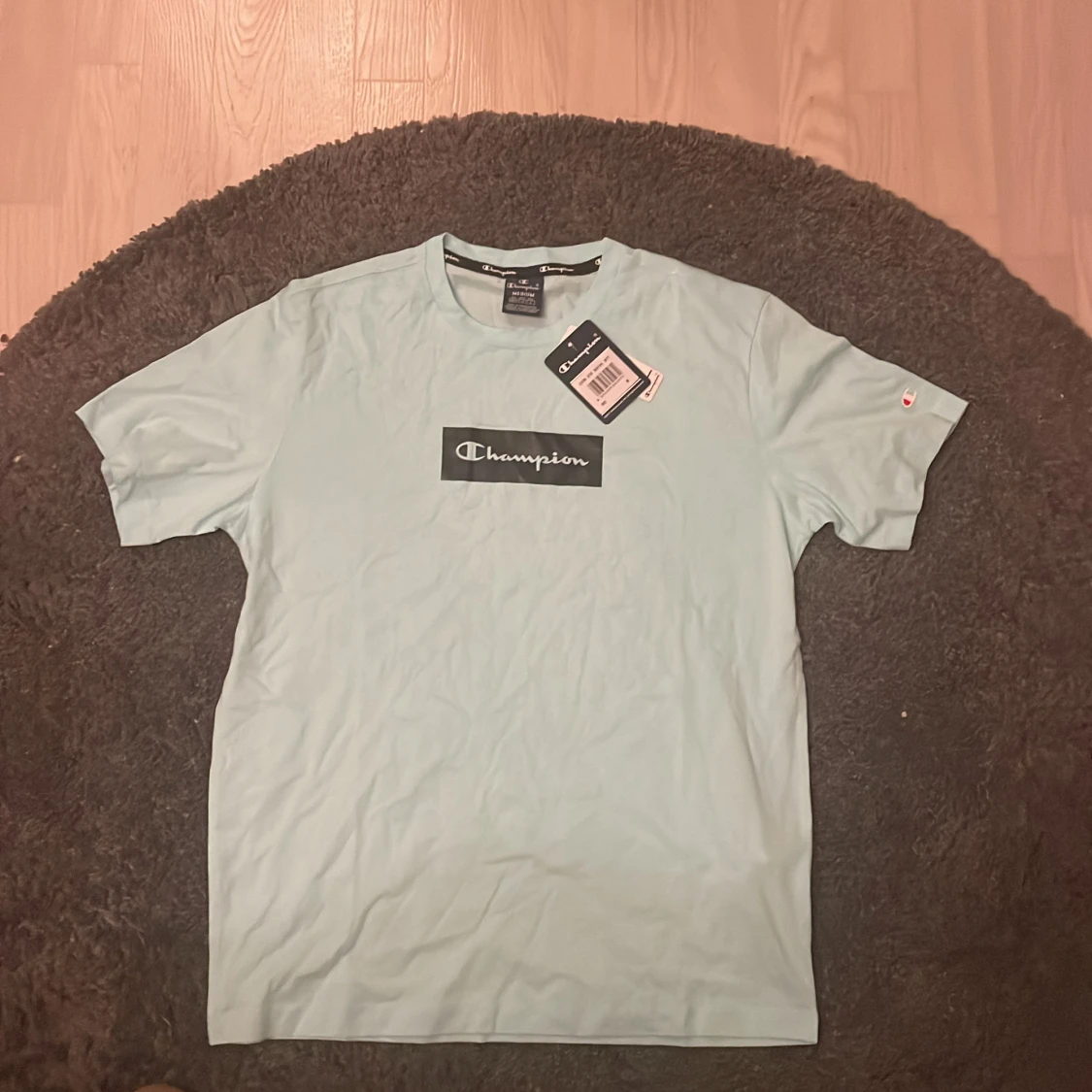 Champion t-shirt