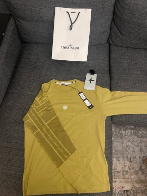 Stone Island tröja - Oanvänd sällsynt Stone Island