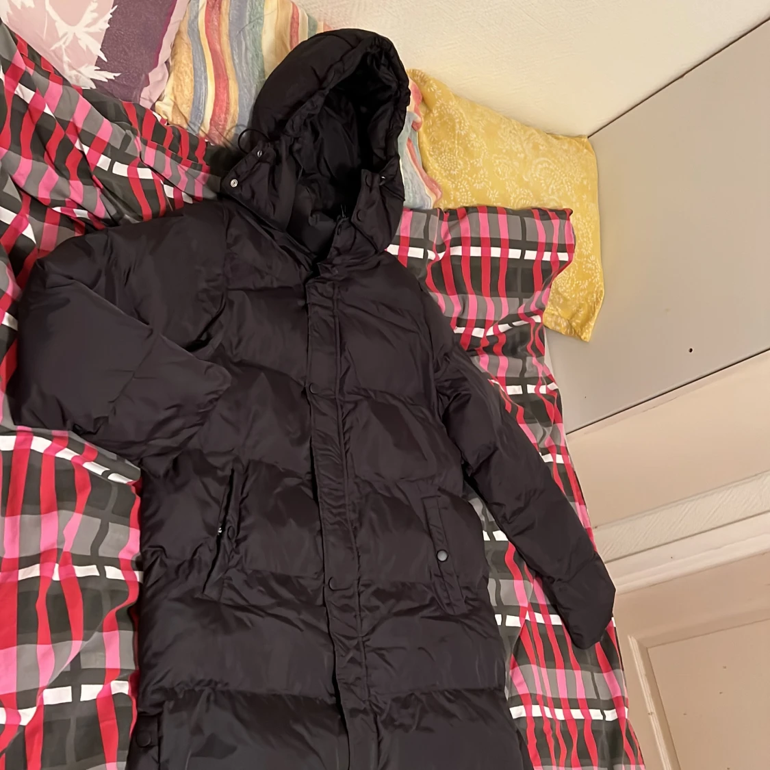 Lång svart Vinterjacka  - 90