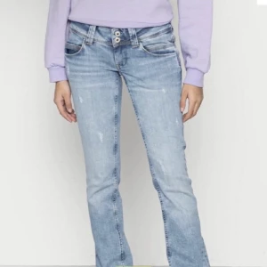 Peppe jeans  - Ett par fina Peppe jeans!! Byter mot jeans tex som true jeans!💘