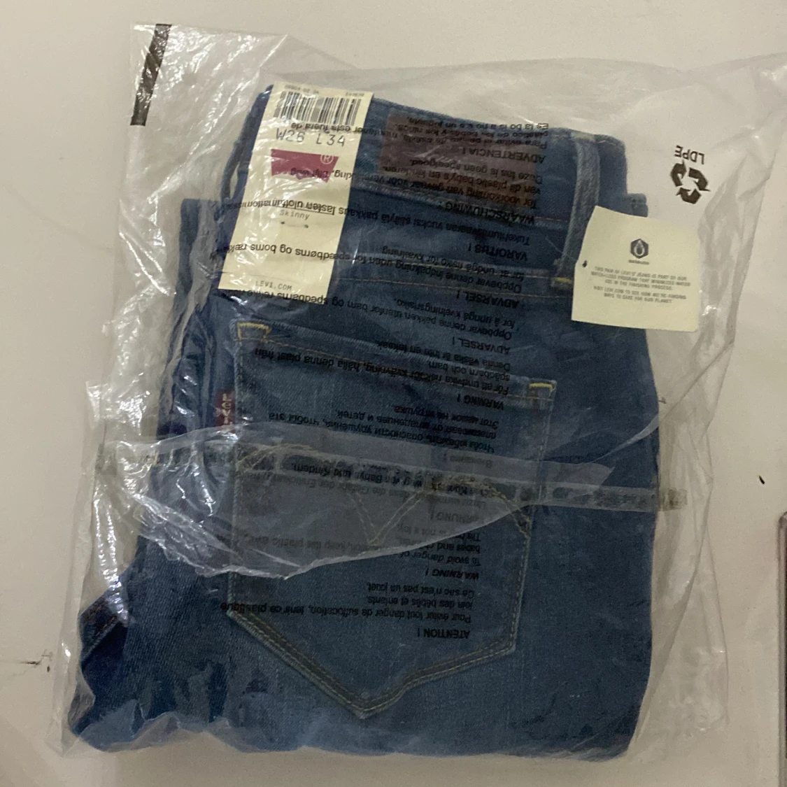 Helt NYA! lågmidjade Levis jeans