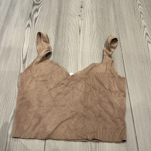 Top - Top strl S/M nytt skick