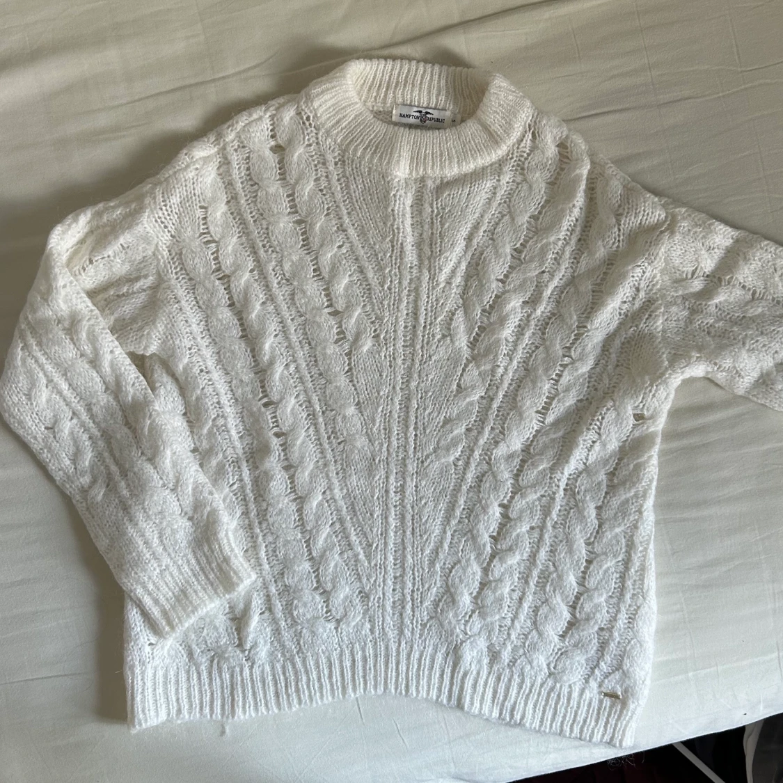 Vit stickad tröja storlek S - 90