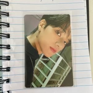 wooyoung pc - Wooyoung pc från ateez senaste album  säljs för 45kr + 13kr frakt  mint skick 