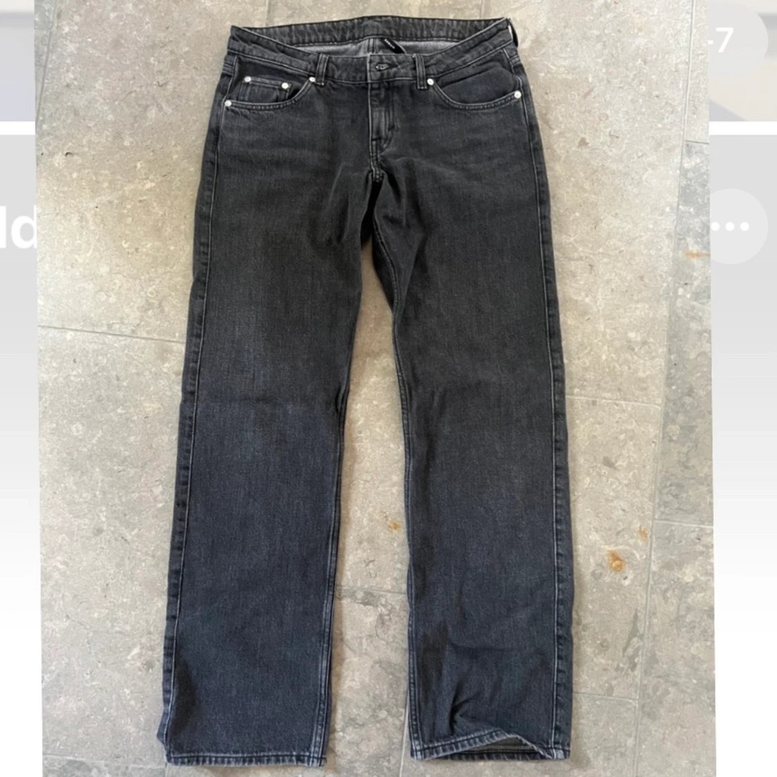 Weekday ARROW LOW STRAIGHT JEANS 28/32 - 90