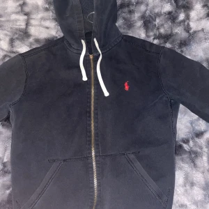 Lite liten i strl  - Byta funkar också.