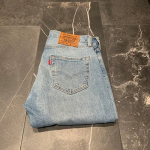 Levis 501 30/34 - Levis 501 i 30/34 nästan oanvända