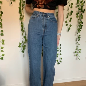 Blå Levis jeans - Super fina och i gott skick!