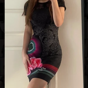 Desigual Dress - En jättefin klänning från Desigual, fick den som present💞Aldrig använt innan💞köparen betalar för leverans