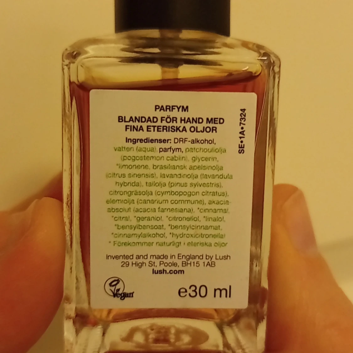 "KARMA" parfym från LUSH. Nypris 400kr. - 91