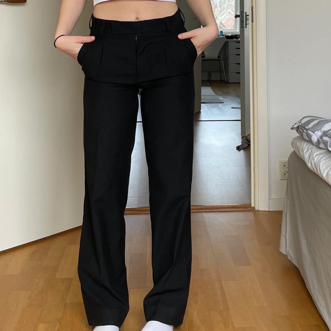 Svarta kostymbyxor - 91