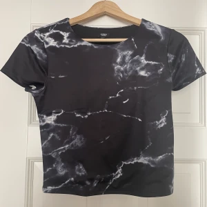 Express crop top  - Stretch crop top, runs a bit smaller so more a s size.