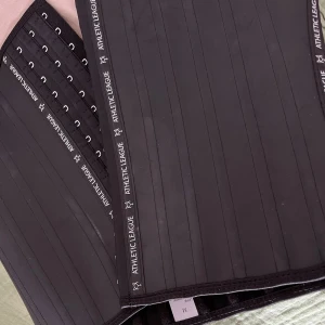 Waist shapetrainer corset - Köpt för 699 kronor men den är för liten för mig den är aldrig använd endast testad.