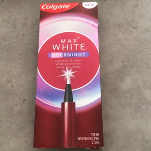 Tandblekning  - Det är en slags penna som man bleker tänderna me över en natt