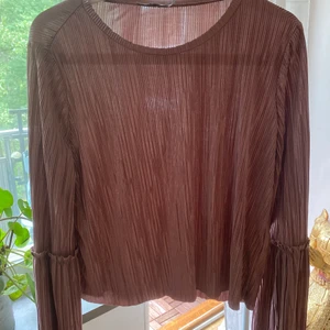 Blus NAKD - Blus från NAKD storlek M fint skick 