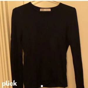 Zara tröja  - Fin zara tröja sitter som xs helt oänvänd ❤️