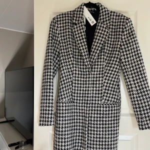 Kavajklänning från Zara - Aldrig använt 