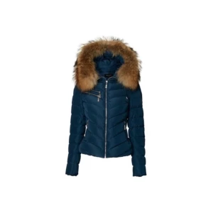 Hollies vinter jacka  - Fin och bekväm vinter jacka. Använd få tal gånger och inga synbara eller allmänna defekter. Priset kan diskuteras bara att skriva!😊🌸