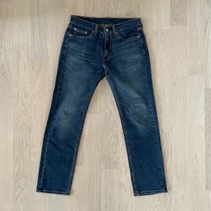 Levi’s 505 jeans i storlek 30/30 - Levi’s 505 jeans i strl 30/30. Använda några gånger men i mycket fint skick, inga defekter. Nypris 900kr. Hör av dig för frågor/bilder. Inga returer.