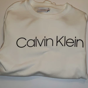 Calvin Klein sweatshirt  - Sweatshirt från 