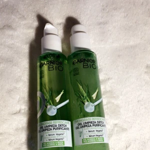 Garnier Bio facial gel cleanser - Facial cleanser från Garnier.   Säljer pga fel för min hudtyp