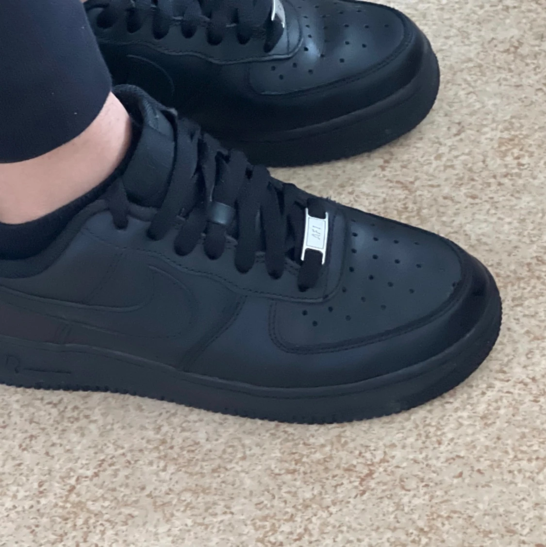 Nike air force 1 svart - 90