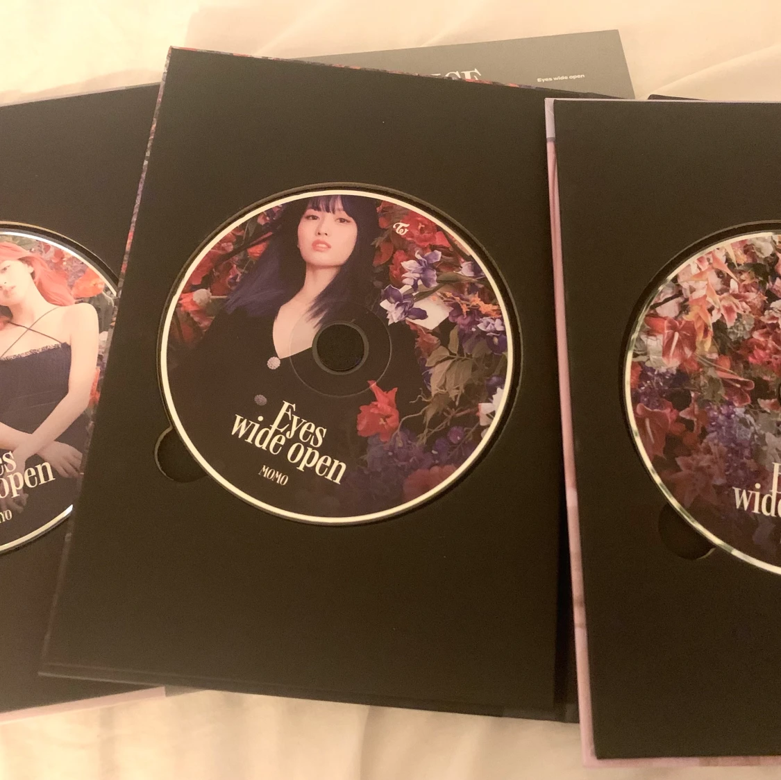 KPOP TWICE Eyes Wide Open - 91