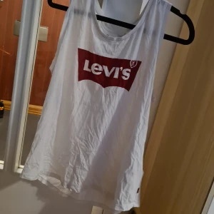Levis linne - Levis linne 