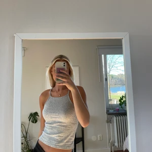 Linne - Från bikbok i strl XS, säljs för 50kr + frakt!