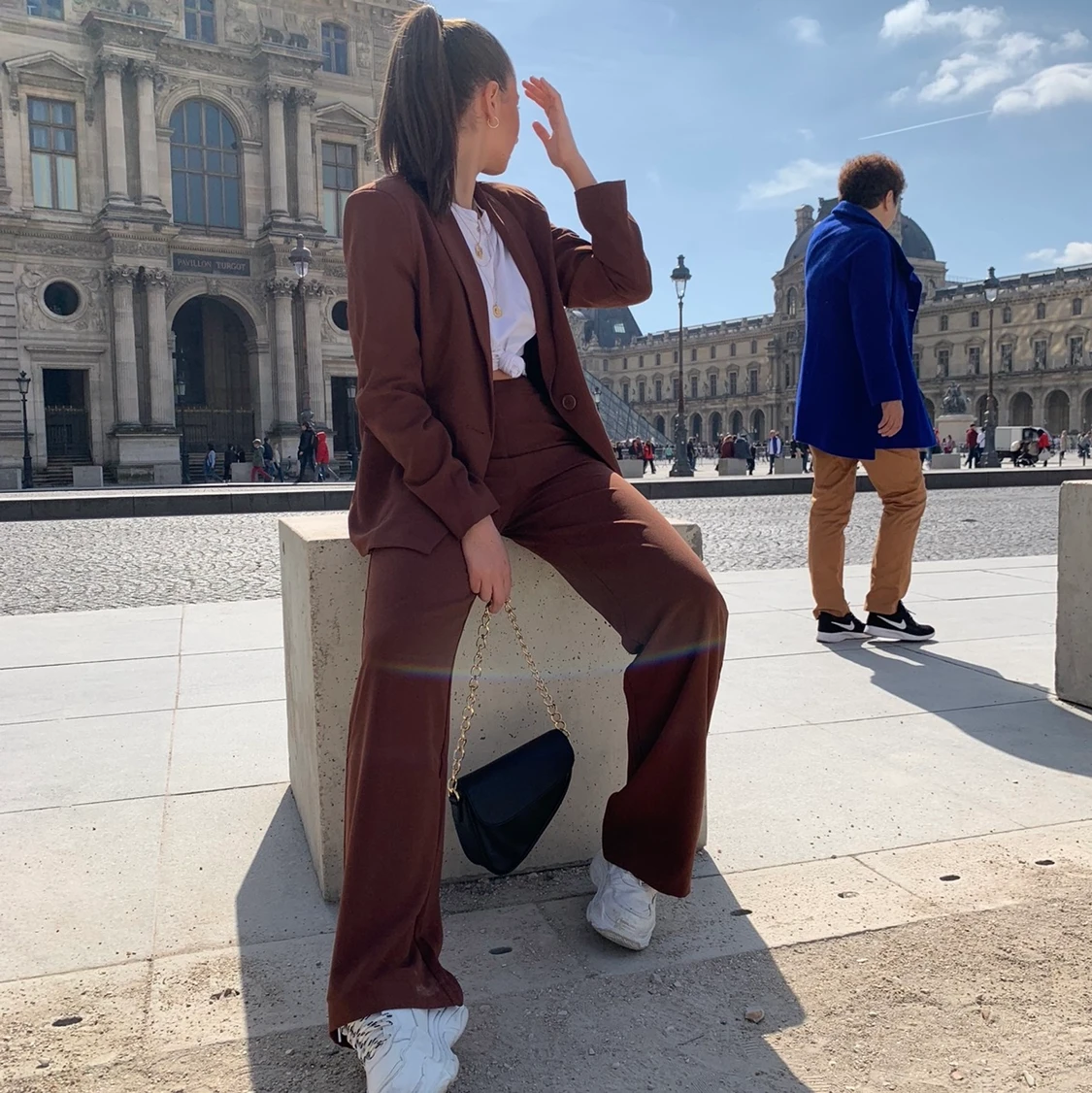 Brunt kavaj set från Nelly - 90