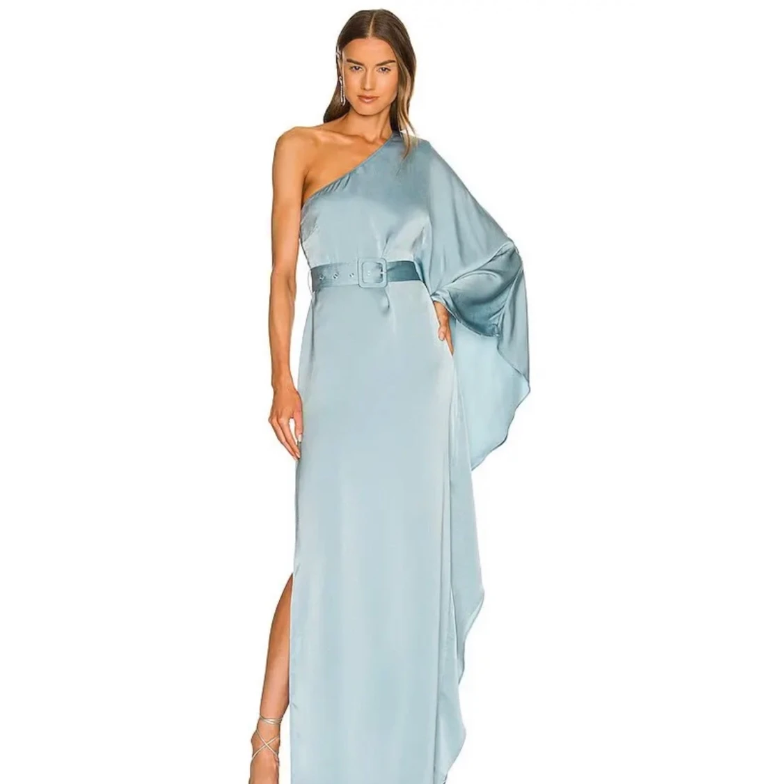 Klänning från Revolve 