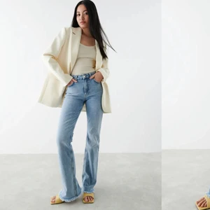 Gina Tricot jeans - Säljer dessa jeans i 2 storlekar (36 & 38) då ingen av de passade men har glömt att skicka tillbaka dom! Nypris:399kr. Helt oanvända båda två. Köpare står för frakt🥳✨