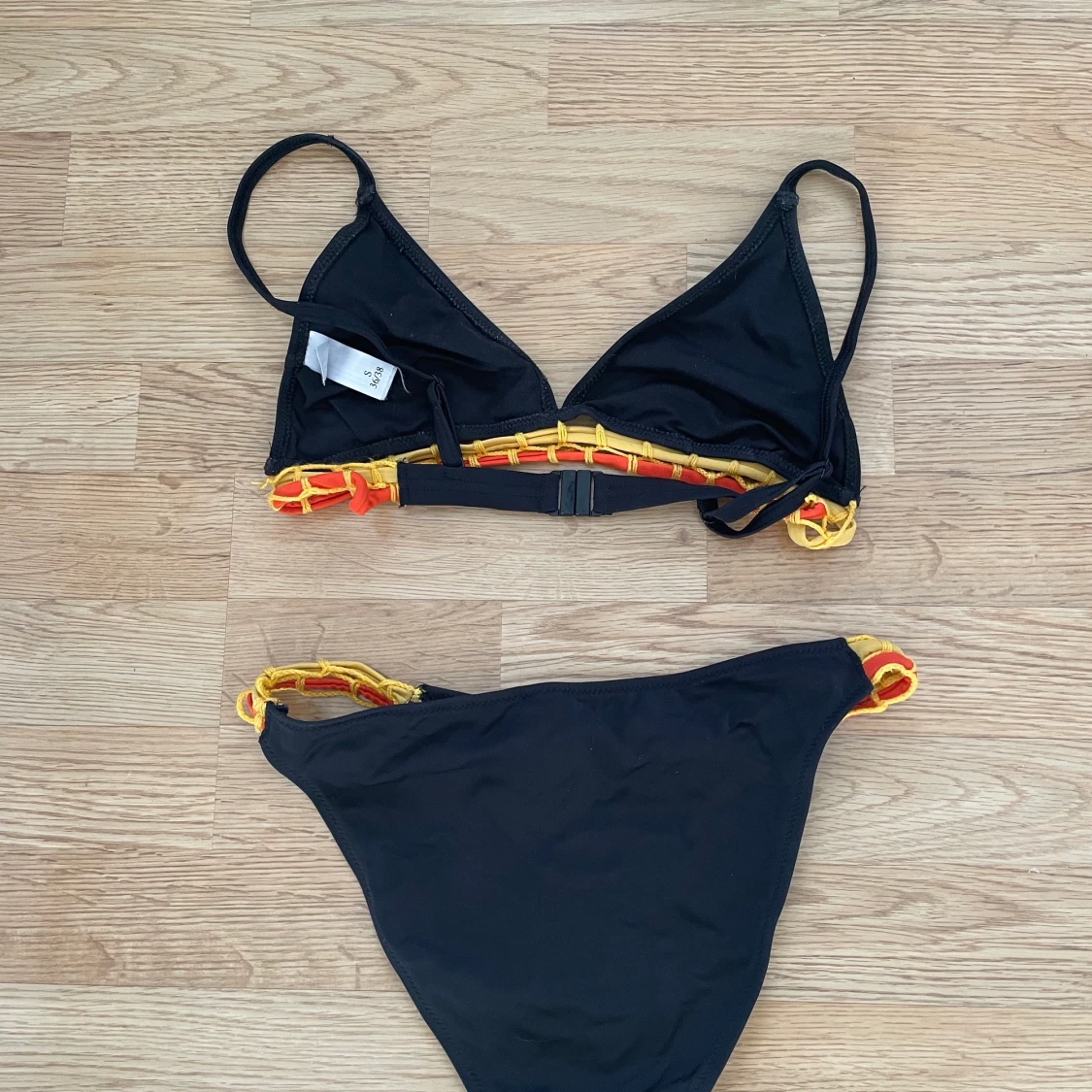 Svart bikini från Ullared  - 90