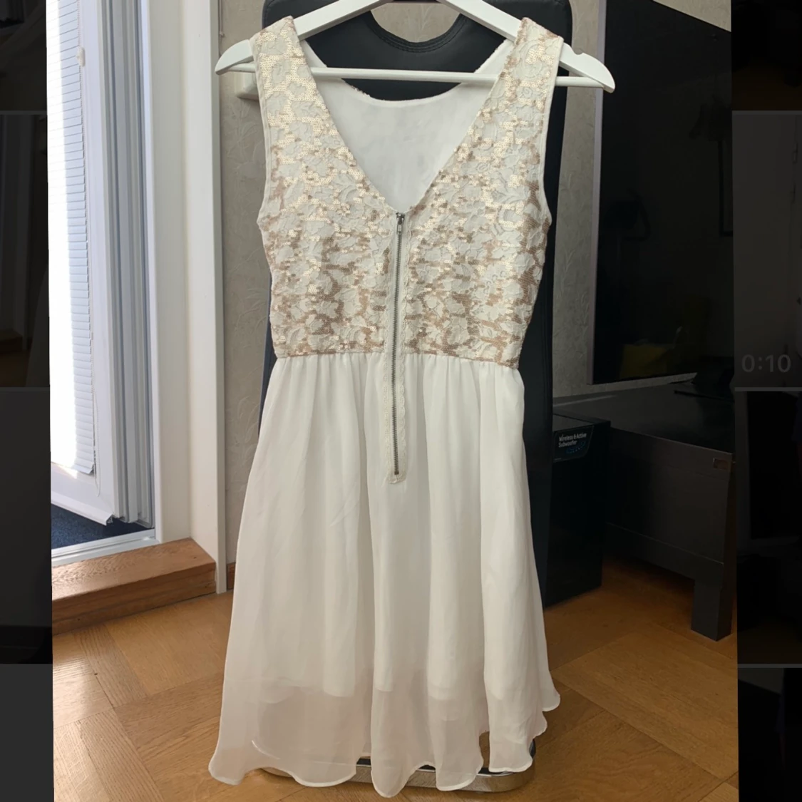 Vit klänning  - 90