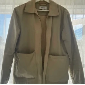 Jacka weekday - Skitsnygg jacka från weekday, nyskick!! Strl 