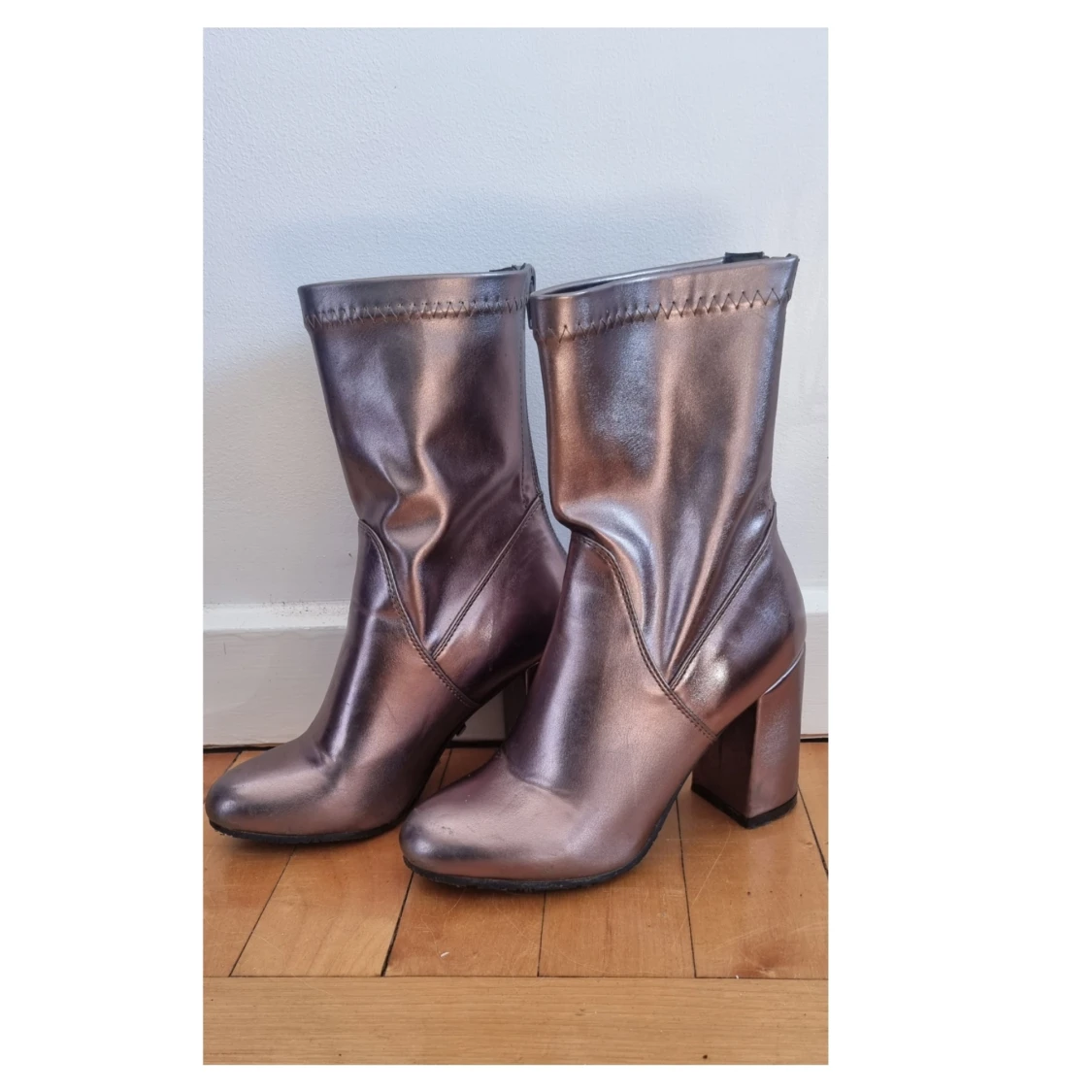 Mettalic klackskor/boots 