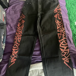 Jaded London Tribal Skate denim - Jaded London Tribal skate denims Size: 32 Cond: 10/10 (aldrig använda)