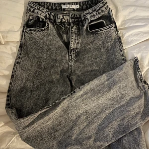 Nakd jeans - Säljer dessa coola gråa jeansen från NAKD❤️‍🔥