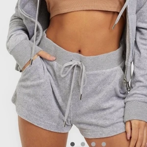 Juicy shorts  - Storlek M, skriv för mer bilder! Aldrig använda!❤️