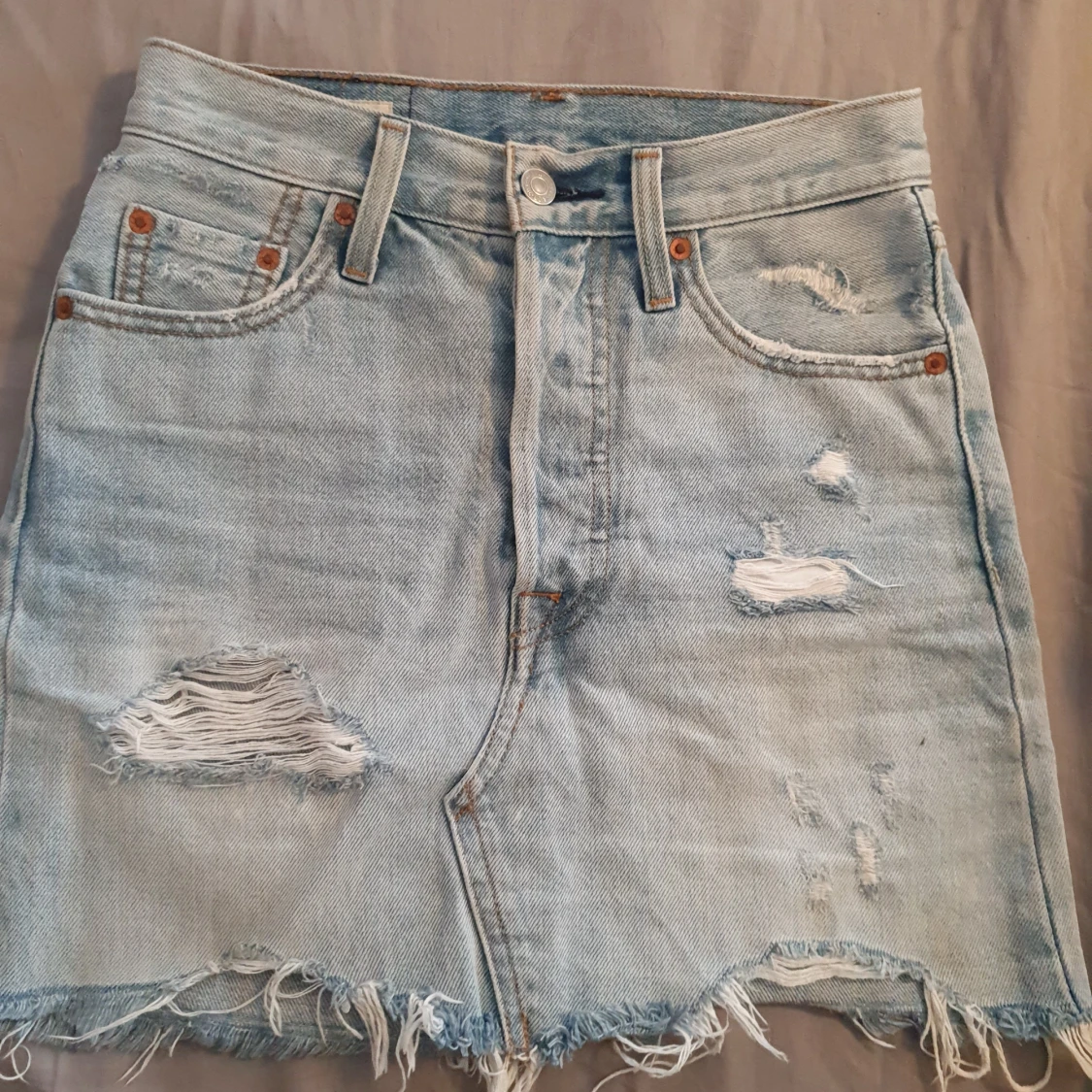 Levis jeanskjol strl 23