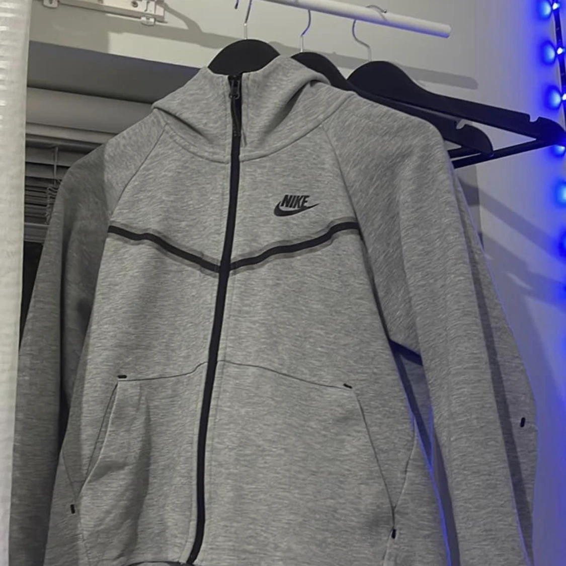 Nike tech fleece 