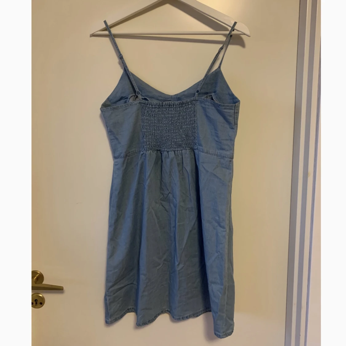 Sommar jeansklänning New Yorker strl M - 90