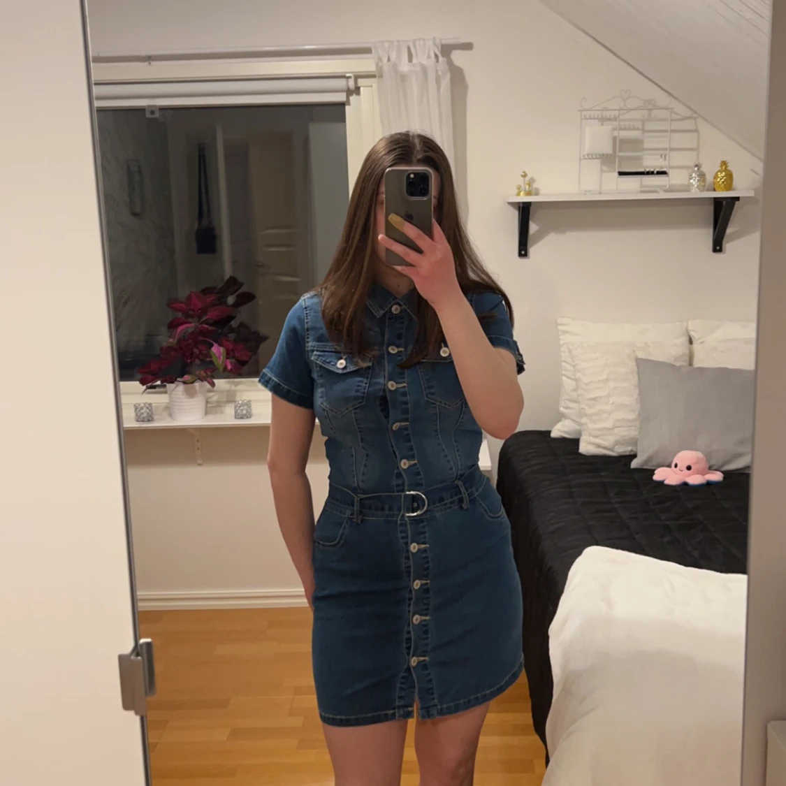 Jeansklänning i denim i storlek S/M