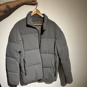 Puffer Jacka Zara - Från Zara, använd 5-10 gånger 