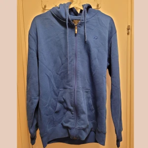 Marine Blue hoodie - Size M lightly used hoodie in good condition. Feel free to contact for more info & Swedish 