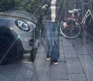 Lågmidjade jeans  - Använd fåtal gånger, köparen står för frakten💕