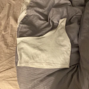 Off shoulder topp - Topp