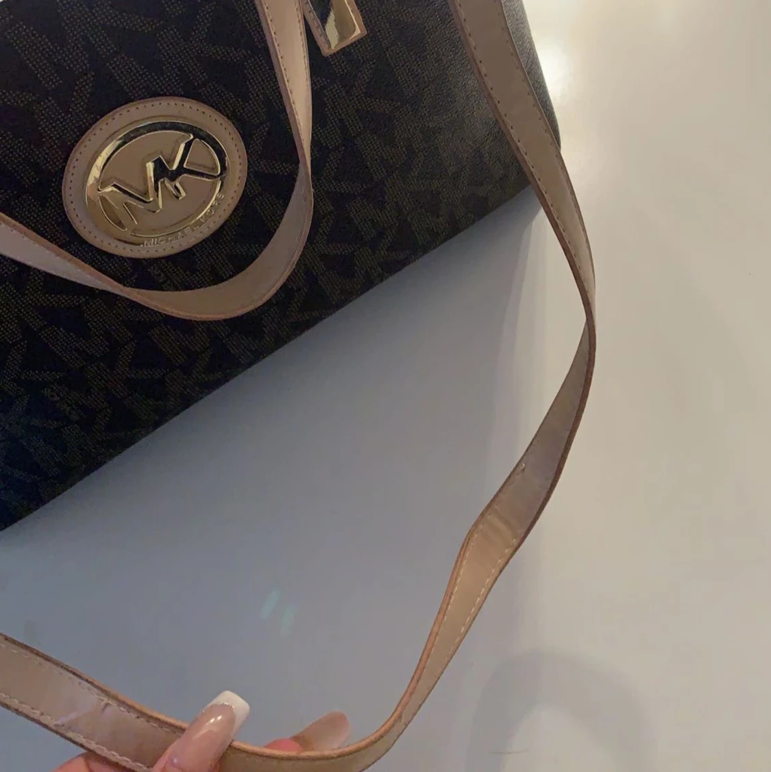 Michael kors väska  - 91